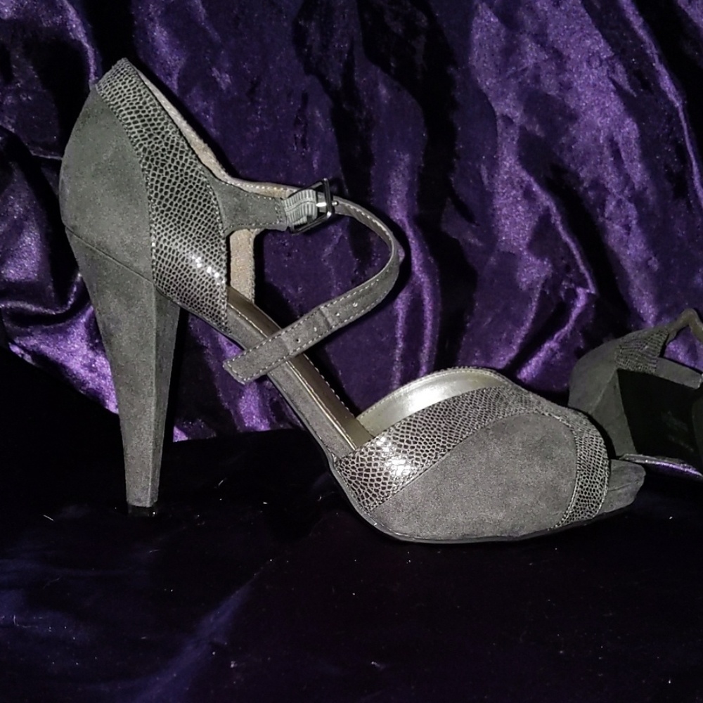 Grey snake trim heels